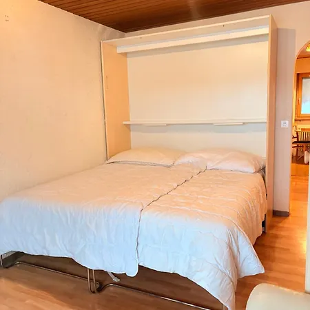 Ambiente B6 - Moderne Mit Balkon Und Aussicht Apartmán
